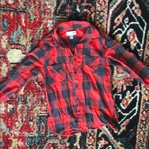 Women’s plaid shirt